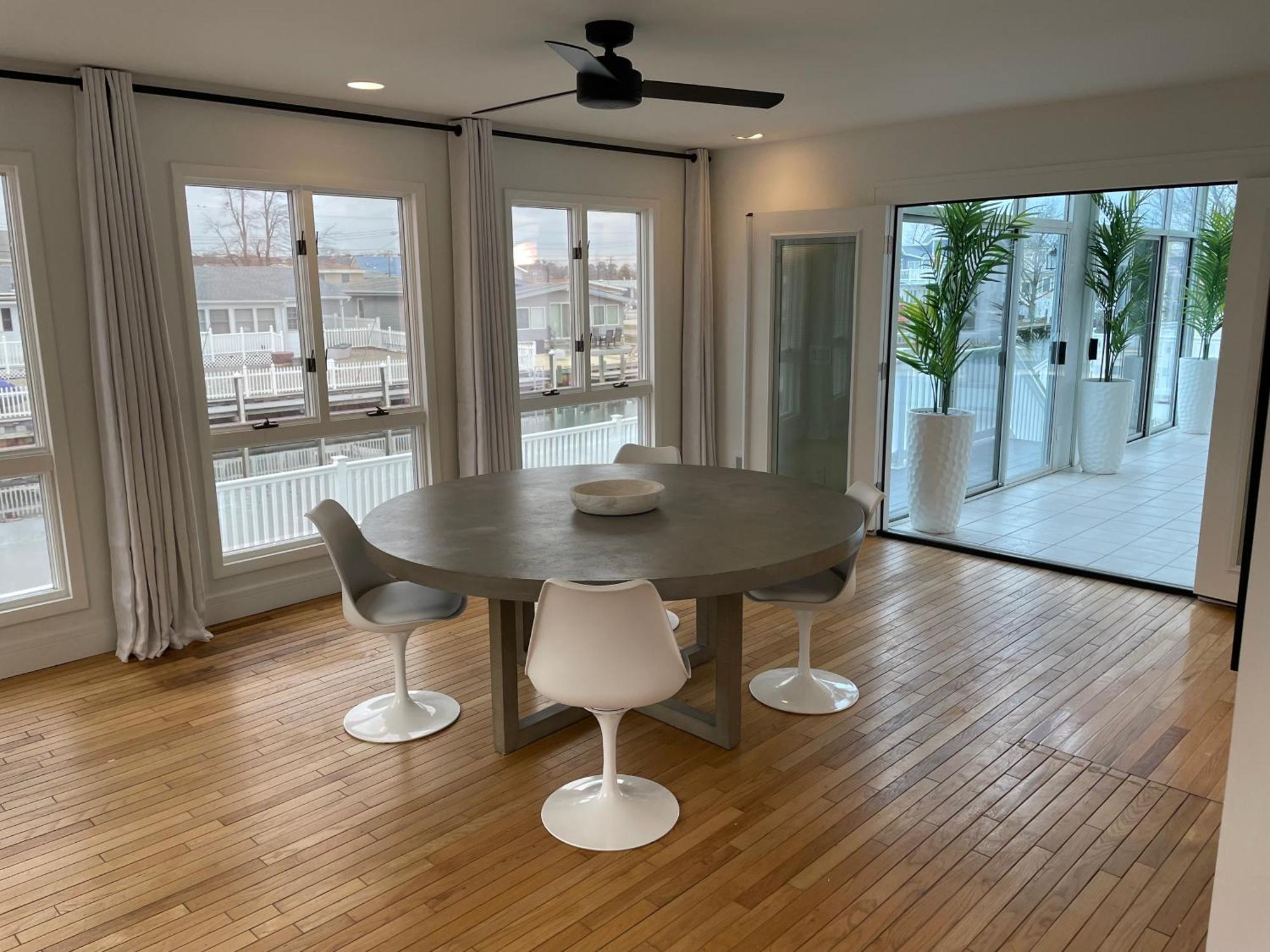 Waterfront Home In Brick With Swimming Pool Access Shore Acres 외부 사진